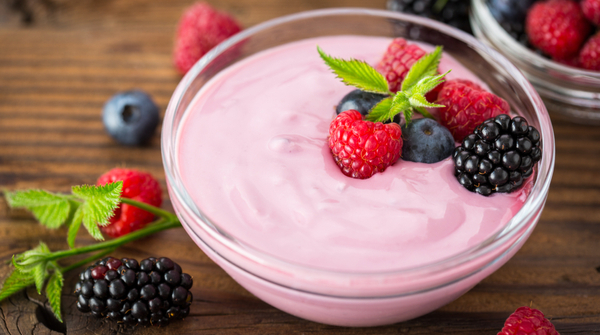 yogurt with berries